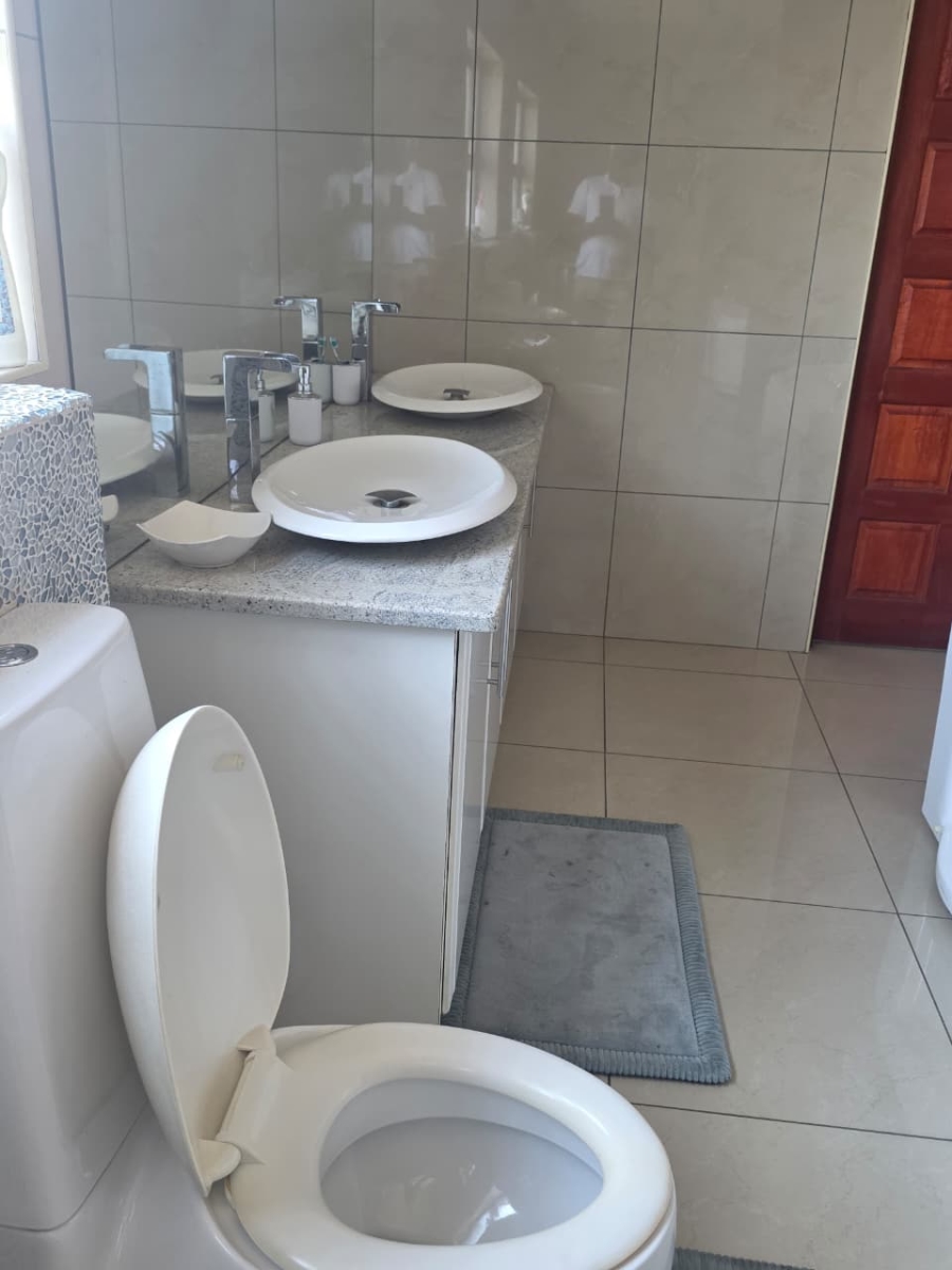 To Let 4 Bedroom Property for Rent in Midlands Estate Gauteng