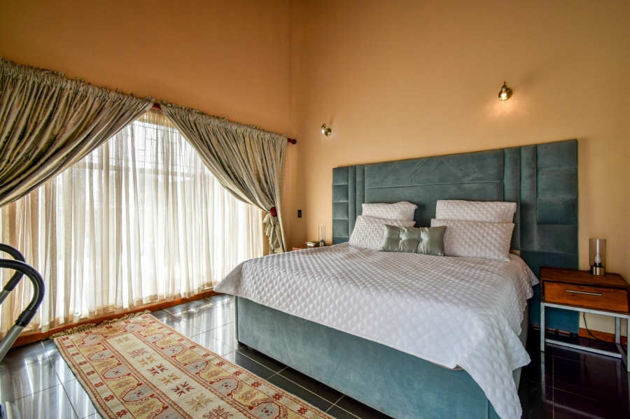 4 Bedroom Property for Sale in Moreleta Park Gauteng