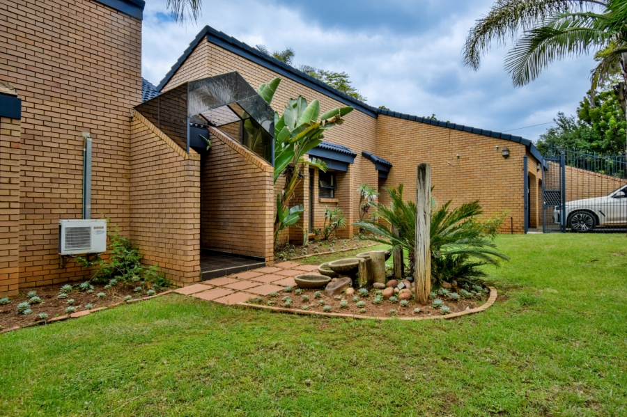 4 Bedroom Property for Sale in Moreleta Park Gauteng
