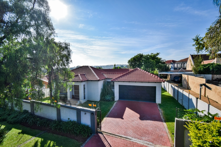 4 Bedroom Property for Sale in Moreleta Park Gauteng