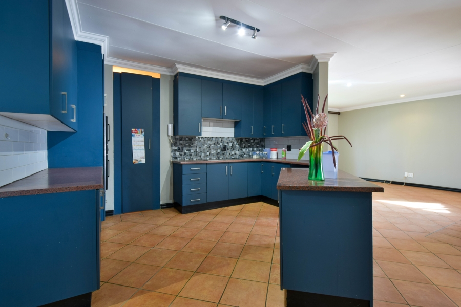 4 Bedroom Property for Sale in Moreleta Park Gauteng