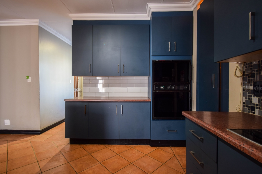 4 Bedroom Property for Sale in Moreleta Park Gauteng