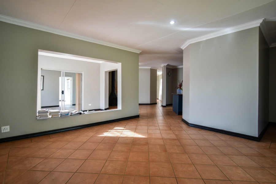 4 Bedroom Property for Sale in Moreleta Park Gauteng