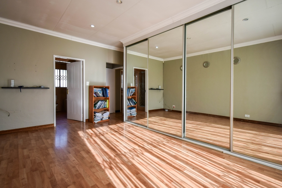 4 Bedroom Property for Sale in Moreleta Park Gauteng