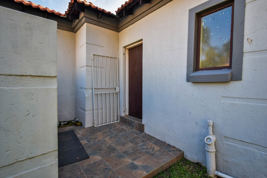 4 Bedroom Property for Sale in Moreleta Park Gauteng