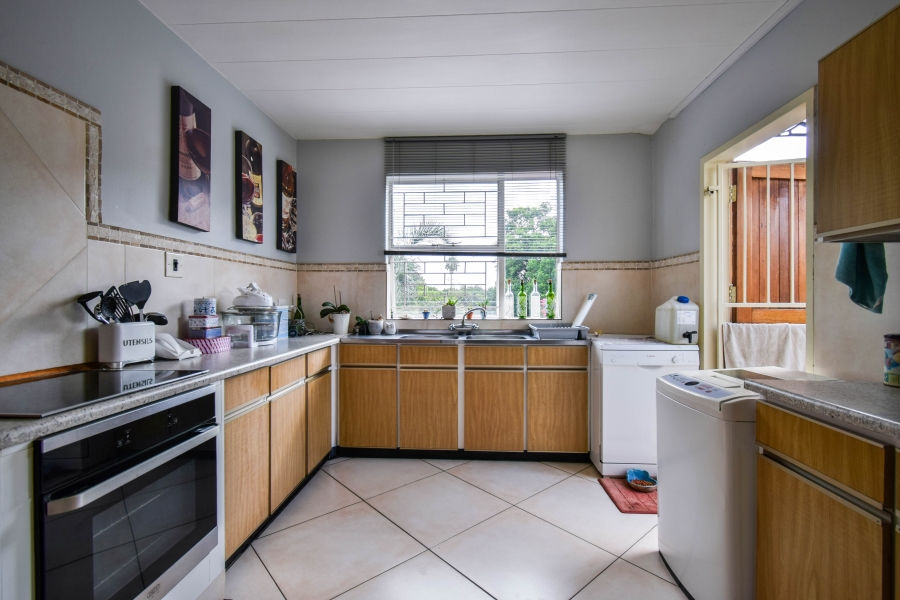 3 Bedroom Property for Sale in La Montagne Gauteng