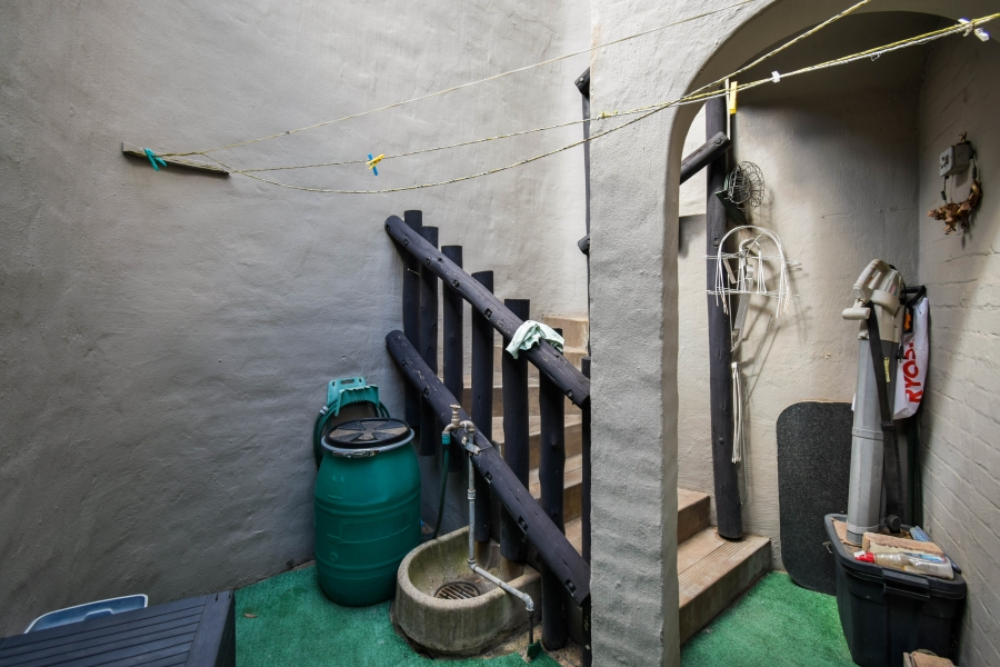 3 Bedroom Property for Sale in La Montagne Gauteng