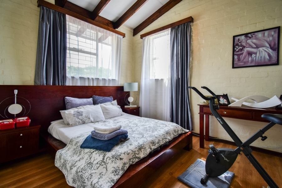 3 Bedroom Property for Sale in La Montagne Gauteng