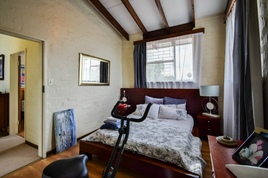 3 Bedroom Property for Sale in La Montagne Gauteng