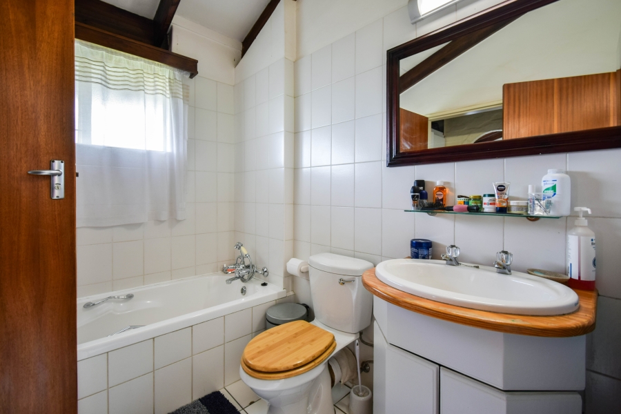 3 Bedroom Property for Sale in La Montagne Gauteng