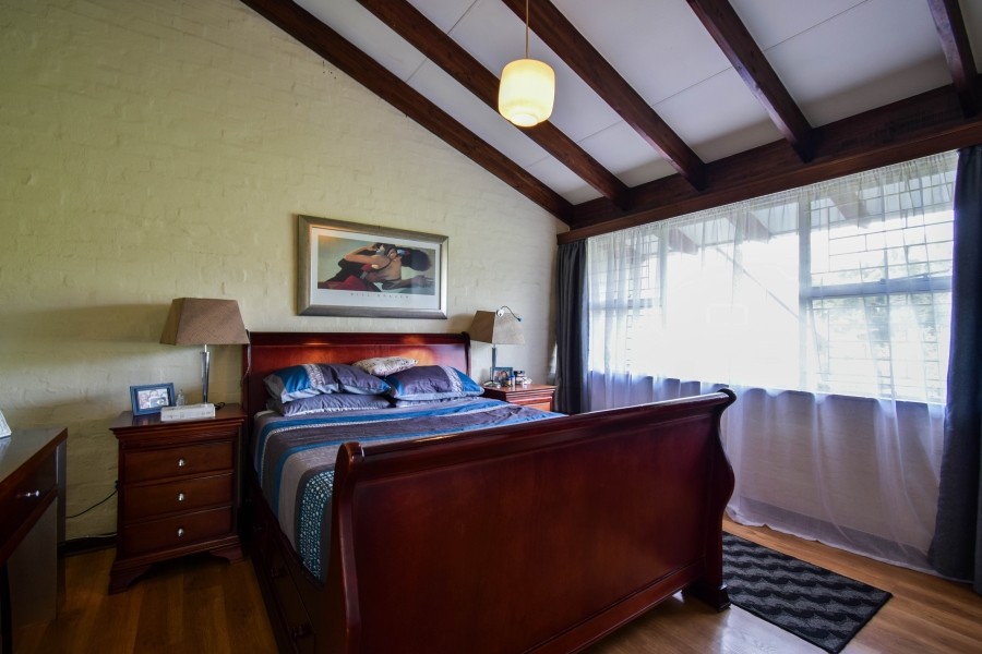 3 Bedroom Property for Sale in La Montagne Gauteng