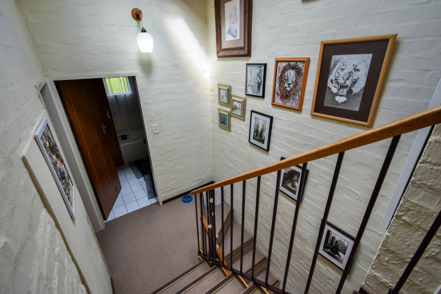 3 Bedroom Property for Sale in La Montagne Gauteng