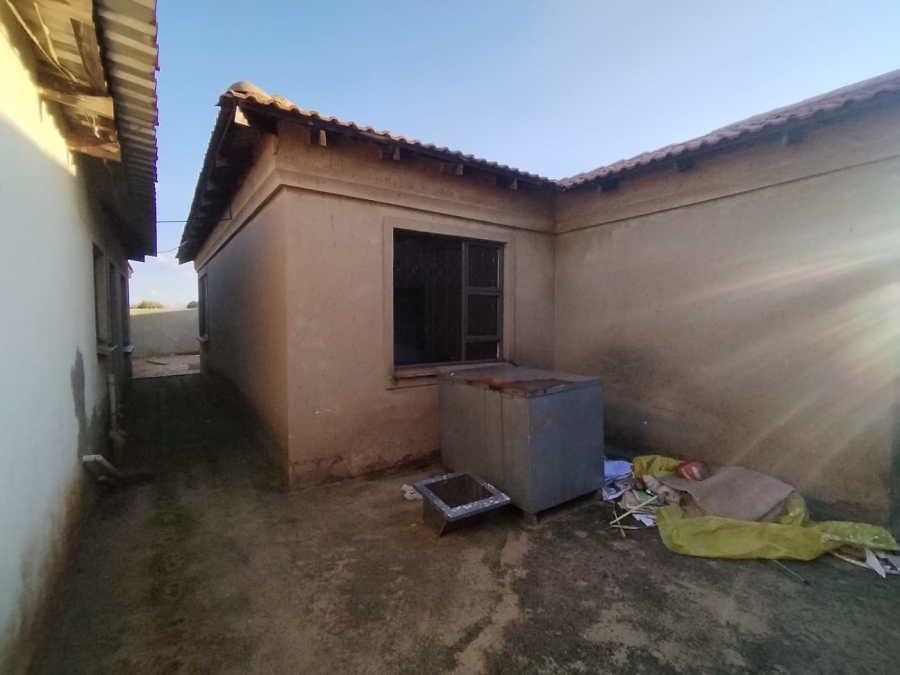2 Bedroom Property for Sale in Vosloorus Gauteng