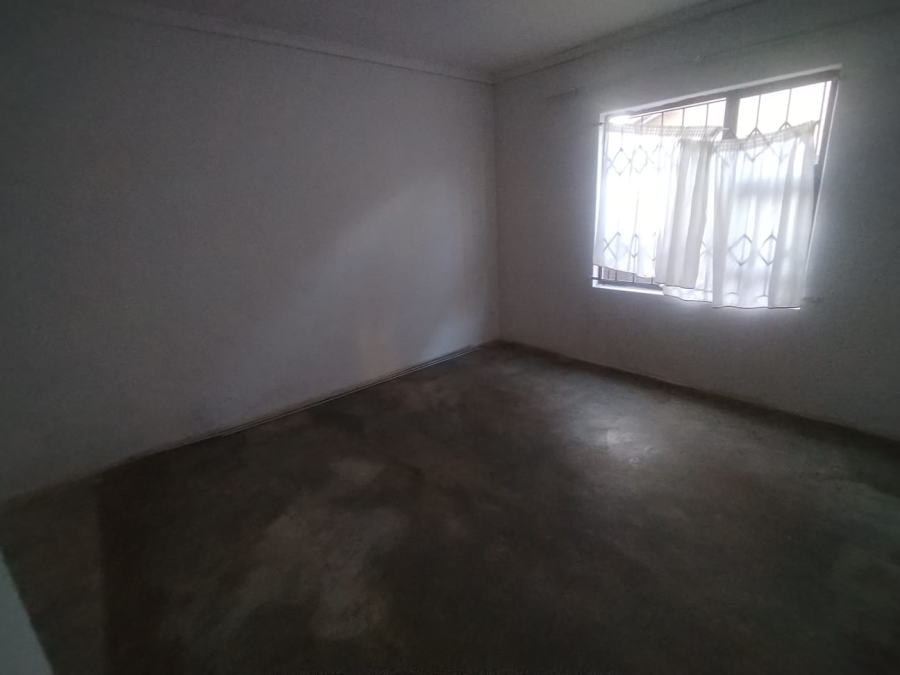 2 Bedroom Property for Sale in Vosloorus Gauteng