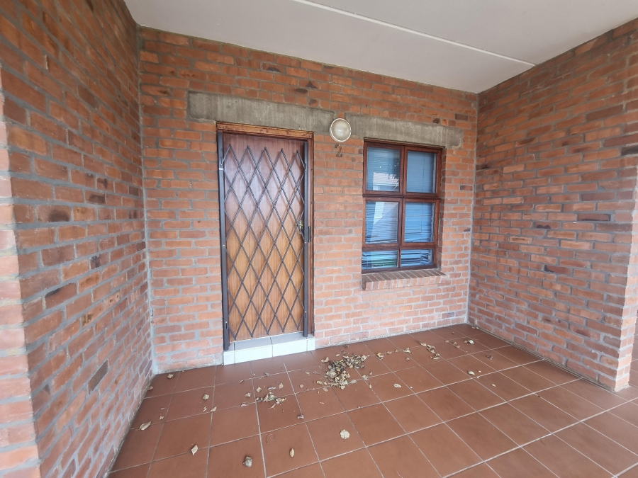 1 Bedroom Property for Sale in Amorosa Gauteng