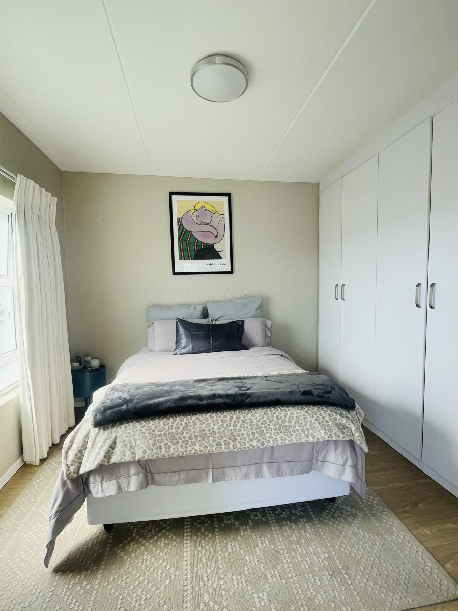 To Let 2 Bedroom Property for Rent in Paulshof Gauteng