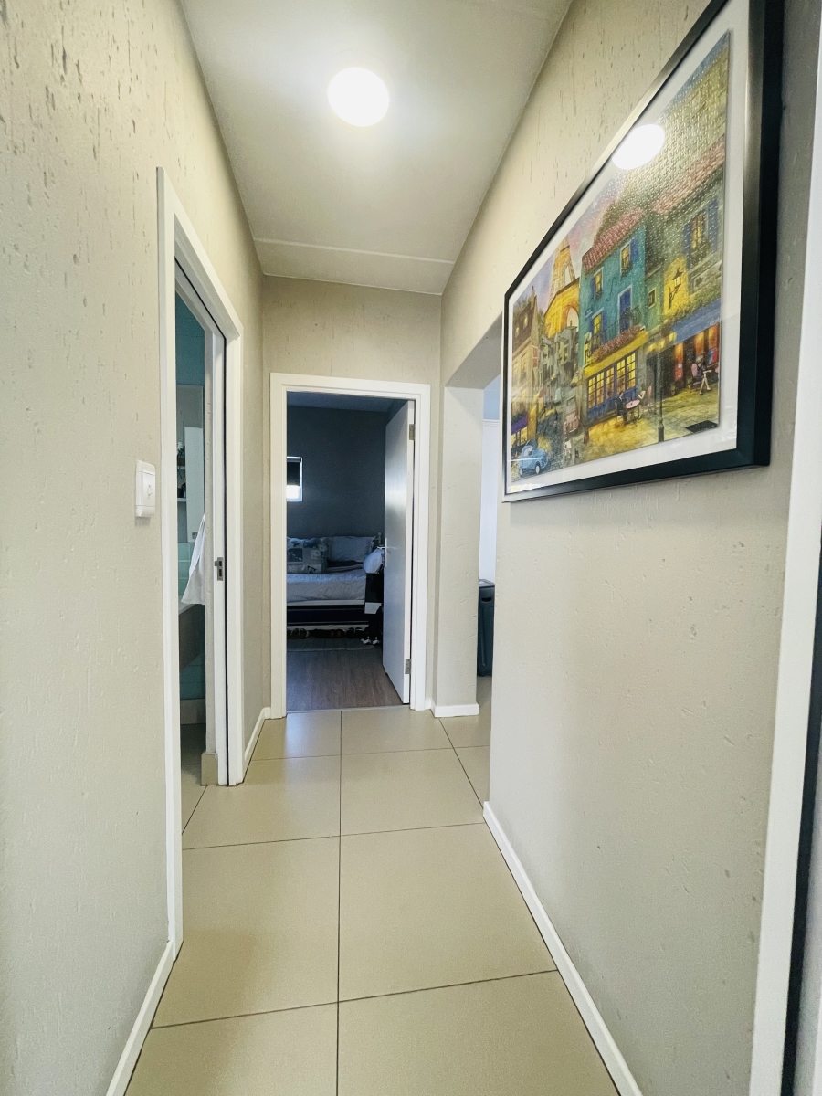 To Let 2 Bedroom Property for Rent in Paulshof Gauteng