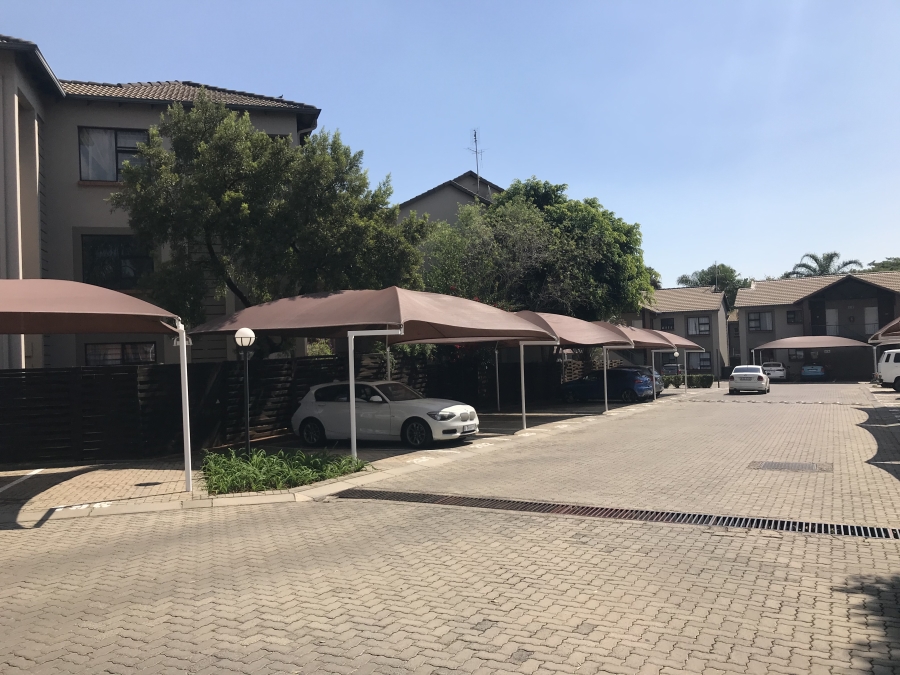 To Let 2 Bedroom Property for Rent in North Riding Gauteng