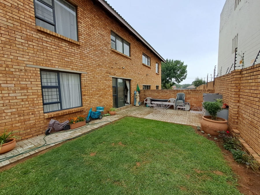 2 Bedroom Property for Sale in Union Gauteng