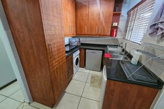 4 Bedroom Property for Sale in Verwoerdpark Gauteng