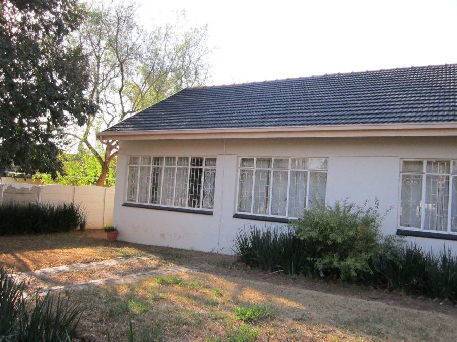 4 Bedroom Property for Sale in Croydon Gauteng