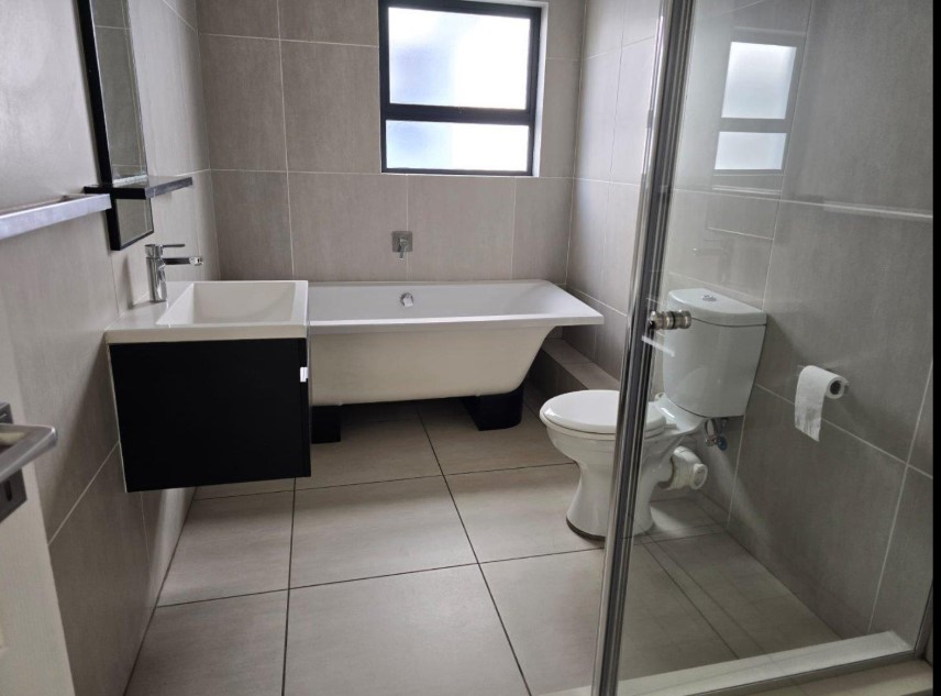 3 Bedroom Property for Sale in Greenstone Ridge Gauteng