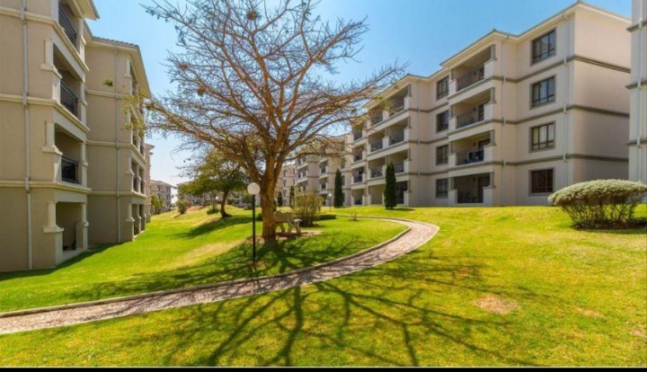 1 Bedroom Property for Sale in Carlswald Gauteng