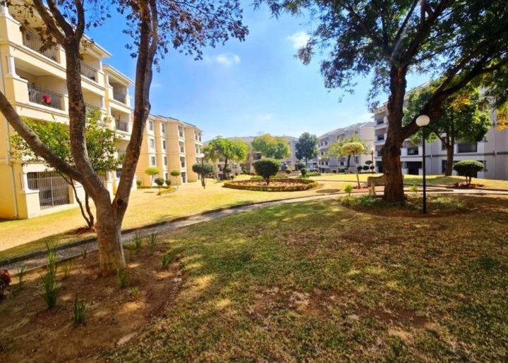 1 Bedroom Property for Sale in Carlswald Gauteng