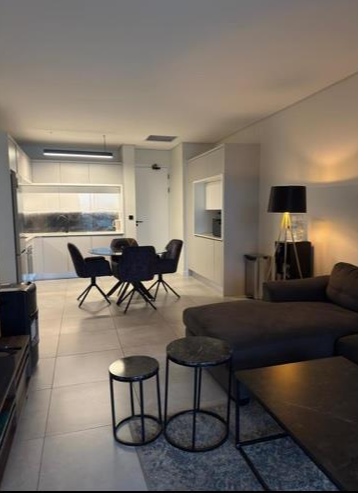 To Let 2 Bedroom Property for Rent in Waterfall Gauteng