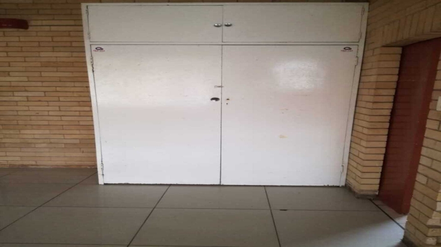1 Bedroom Property for Sale in Vereeniging Gauteng