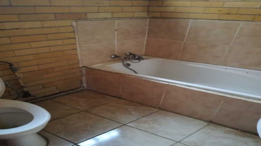 1 Bedroom Property for Sale in Vereeniging Gauteng