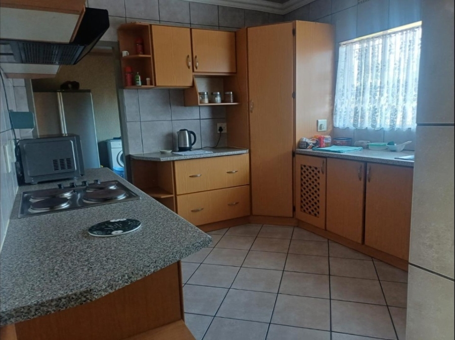 3 Bedroom Property for Sale in Bedworth Park Gauteng