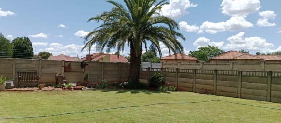 3 Bedroom Property for Sale in Bedworth Park Gauteng