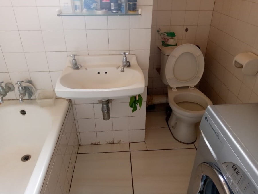 2 Bedroom Property for Sale in Vereeniging Gauteng