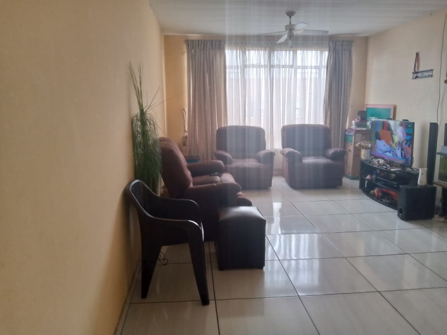 2 Bedroom Property for Sale in Vereeniging Gauteng