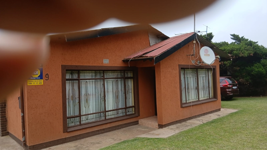 3 Bedroom Property for Sale in Sonland Park Gauteng