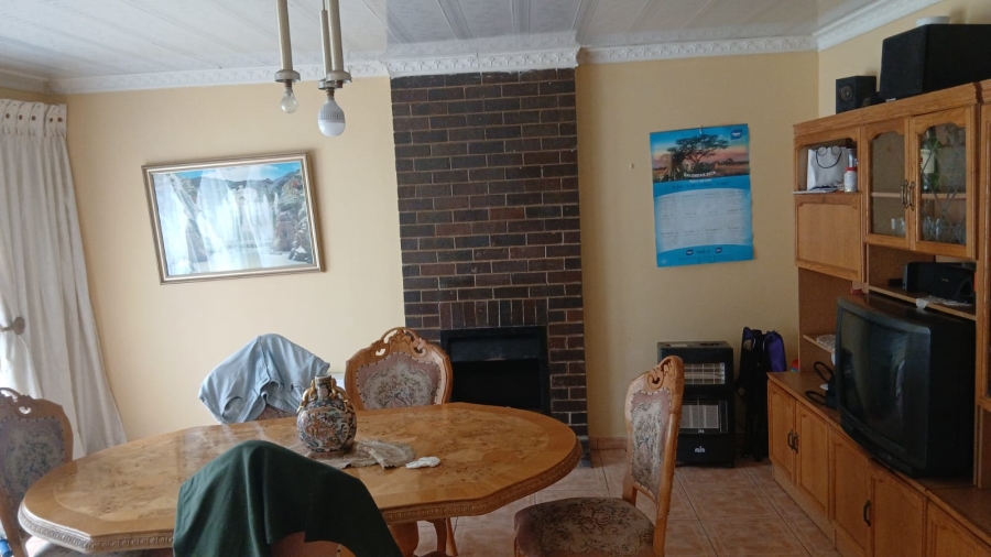 3 Bedroom Property for Sale in Sonland Park Gauteng