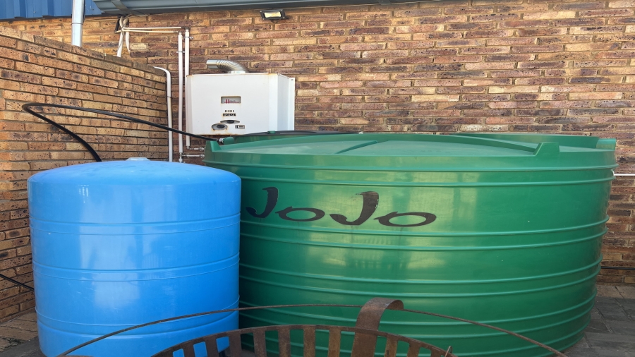 2 Bedroom Property for Sale in Roodia Gauteng