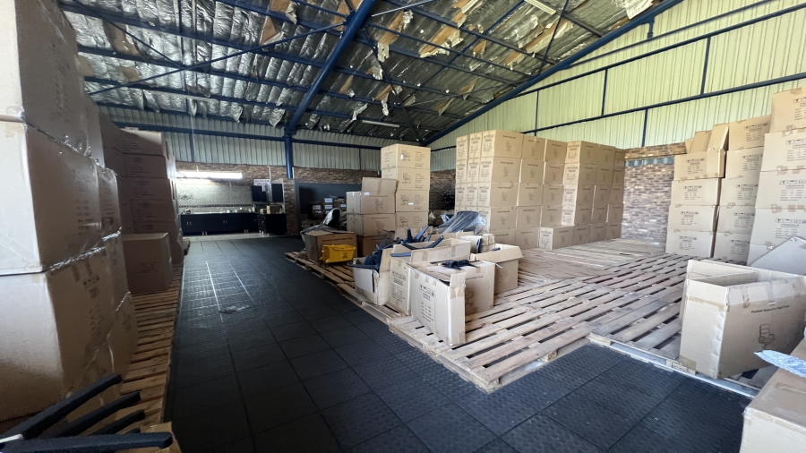 2 Bedroom Property for Sale in Roodia Gauteng