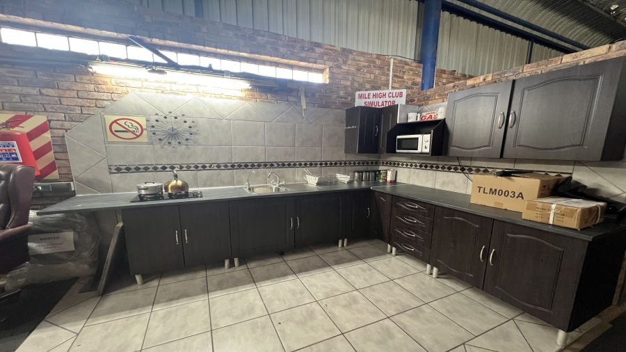 2 Bedroom Property for Sale in Roodia Gauteng