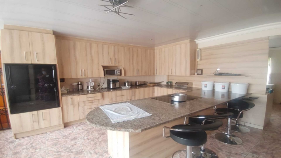 3 Bedroom Property for Sale in Sonland Park Gauteng