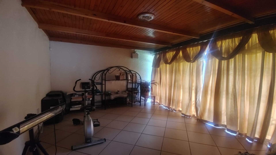 3 Bedroom Property for Sale in Sonland Park Gauteng