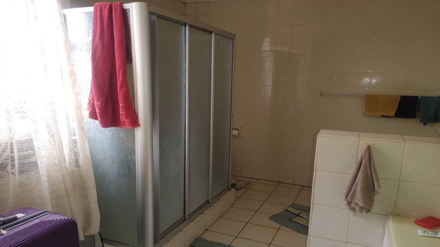 3 Bedroom Property for Sale in Sonland Park Gauteng