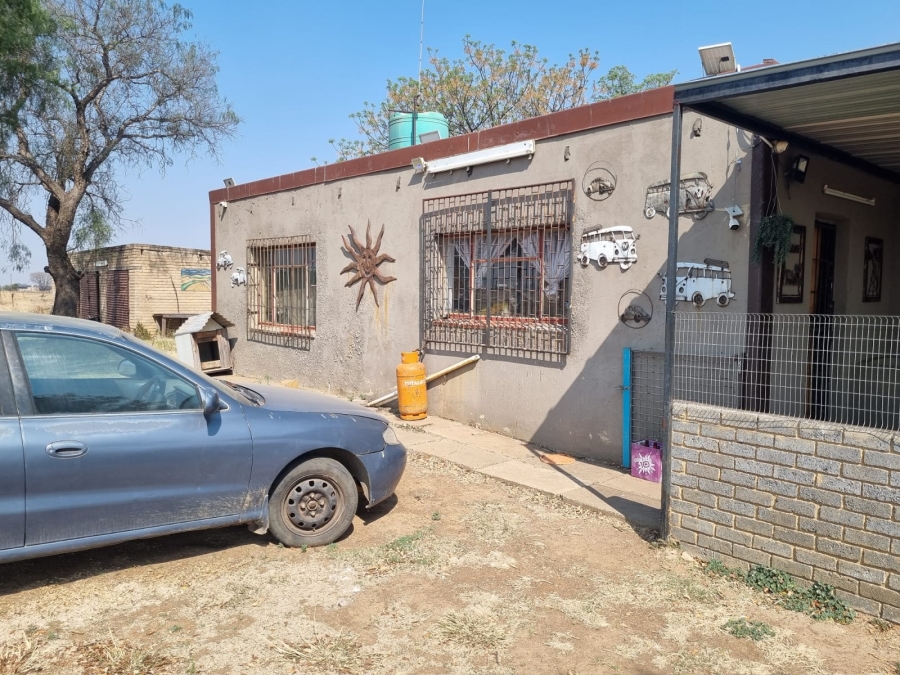 3 Bedroom Property for Sale in Chrissiefontein Gauteng