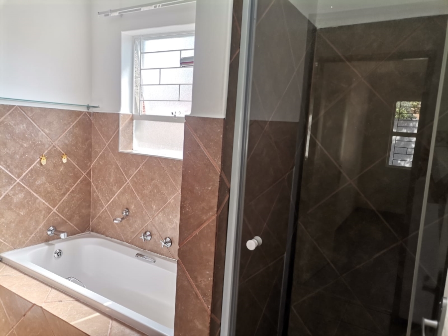 2 Bedroom Property for Sale in Vanderbijlpark SE Gauteng