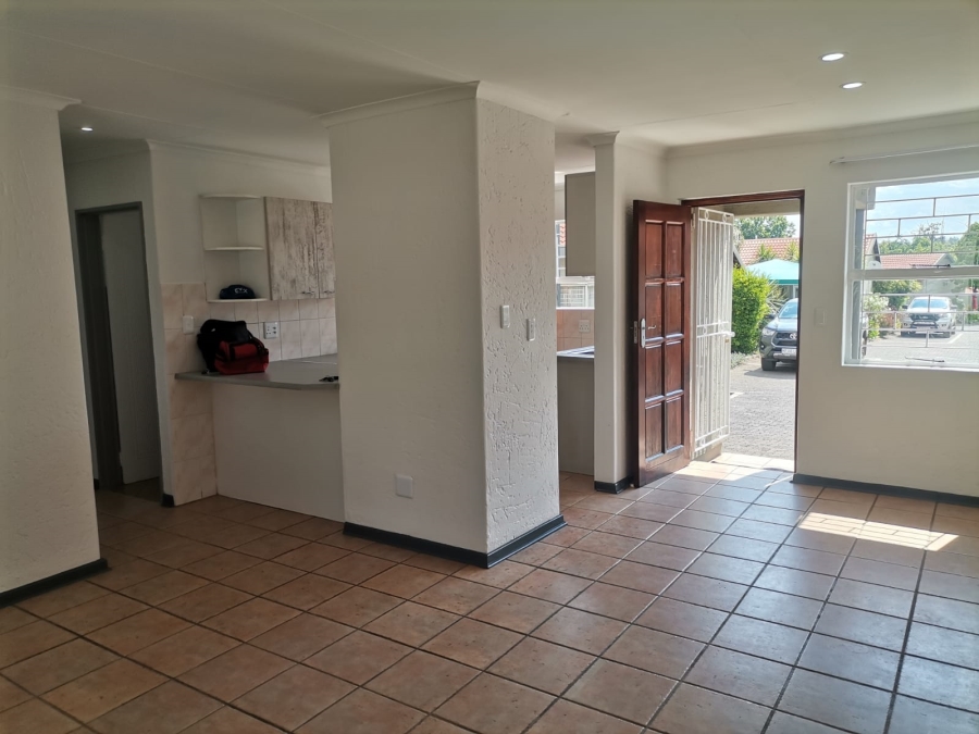2 Bedroom Property for Sale in Vanderbijlpark SE Gauteng