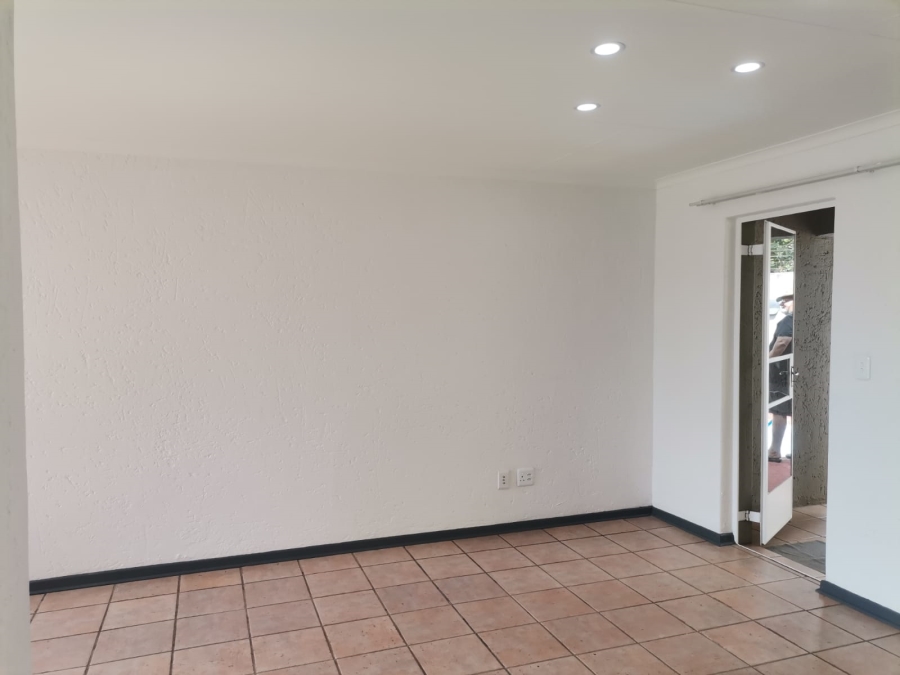 To Let 2 Bedroom Property for Rent in Vanderbijlpark SE Gauteng