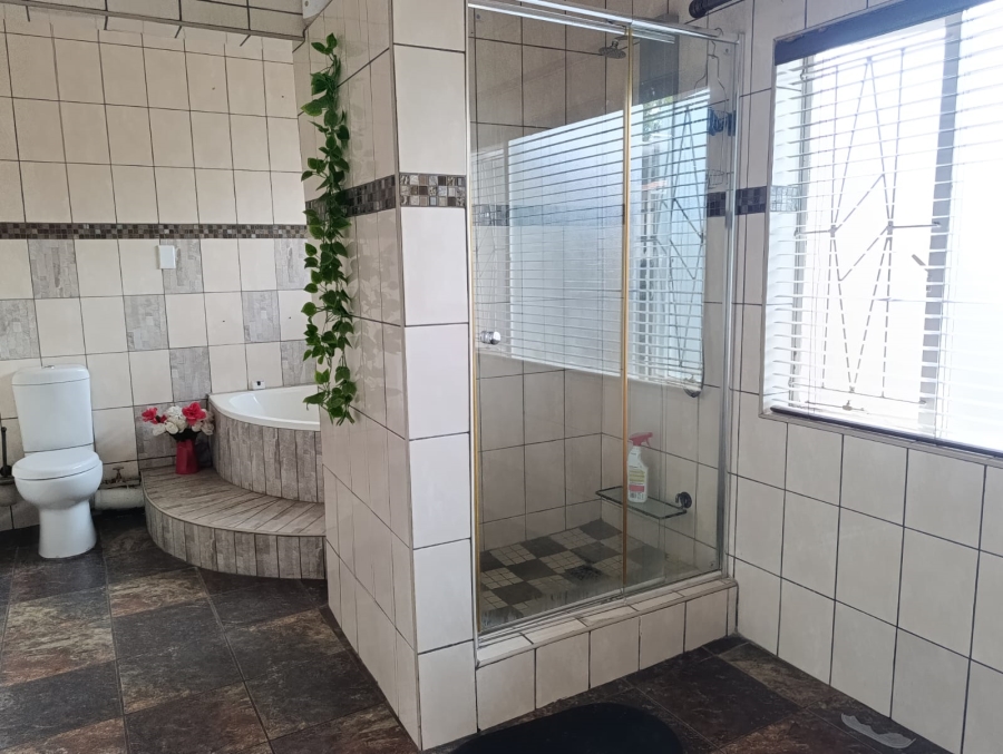 3 Bedroom Property for Sale in Pretoria Gardens Gauteng