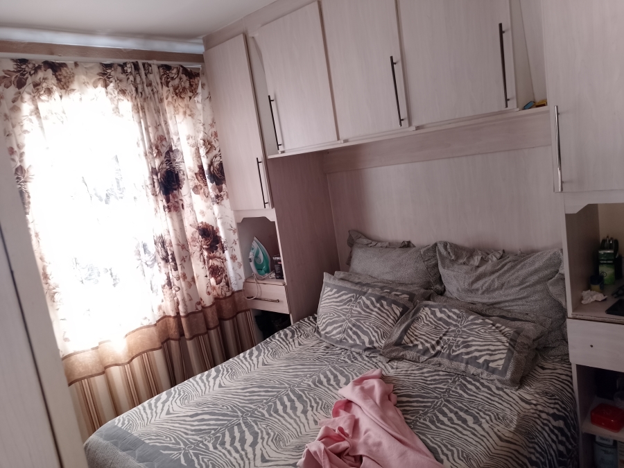 2 Bedroom Property for Sale in Mahube Valley Gauteng