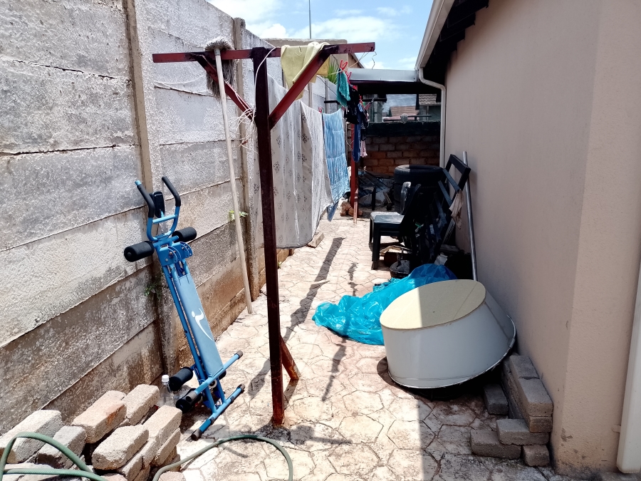 3 Bedroom Property for Sale in Gem Valley Gauteng